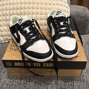 Nike women Panda Dunk